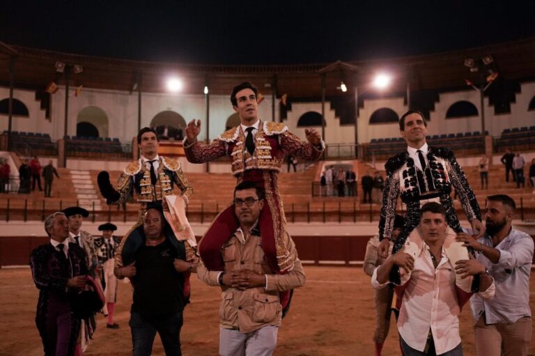 Ortega, Aguado et Rufo : corrida contre le vent à Motilla del Palancar