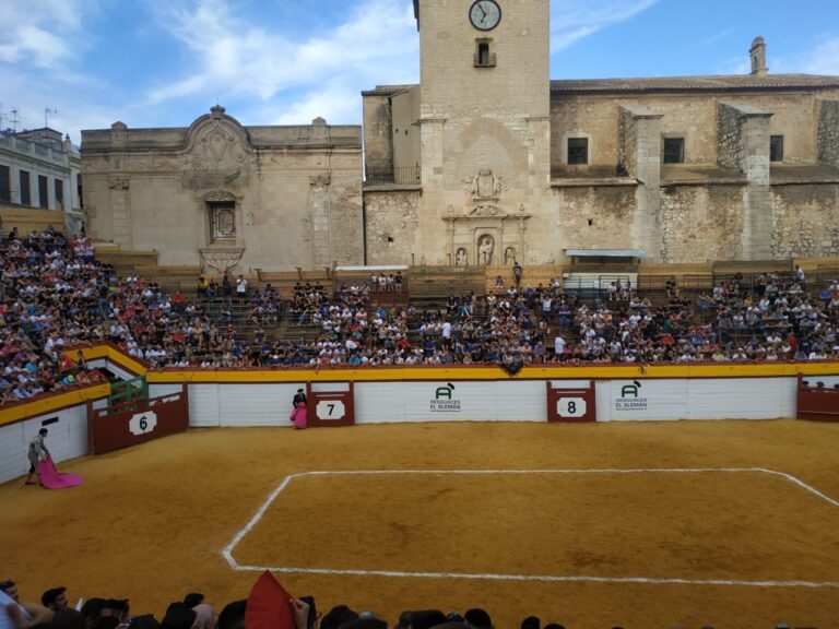 Puerta Grande pour Juan Alberto et un bon travail de Mario Villau avec une grande corrida de Nazario à Algemesí
