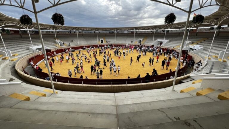 Villaseca crée des fans avant le début de l&rsquo;Alfarero de Oro