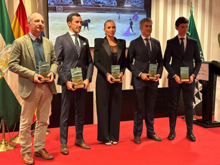 David De Miranda, Diego Ventura et Juan Pedro, prix El Cabezo de Huelva