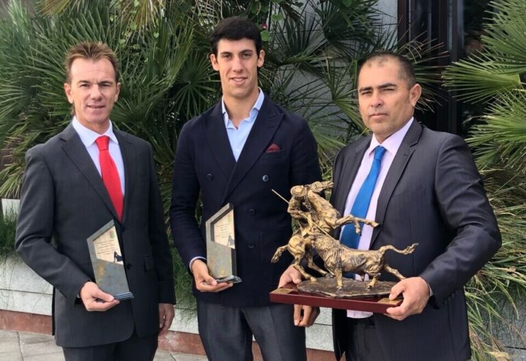 Diego García récupère le Galapago de Oro comme vainqueur de la foire