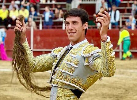 Diego García, « Golden Galapago » à Galapagar