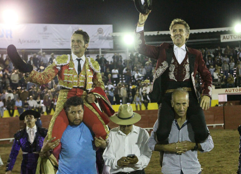 Hermoso de Mendoza et Juan Pablo Llaguno triomphent à Ciudad Hidalgo