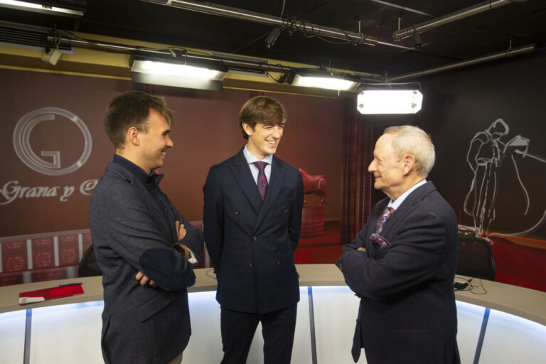 Le torero Pepe Luis Cirugeda, invité de Grana y Oro de CyLTV, Navarra TV et La 7 de La Rioja