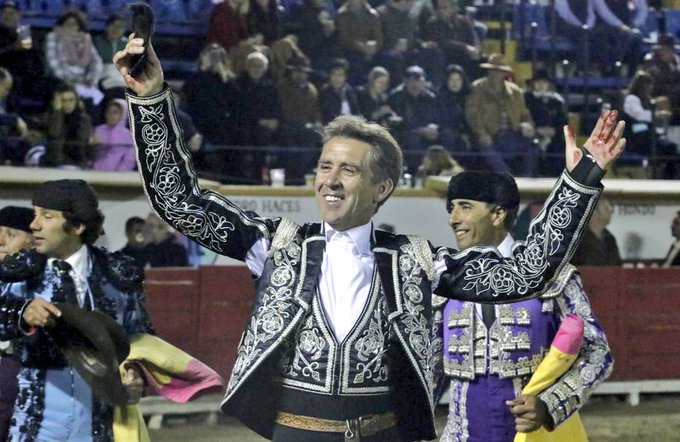 Pablo Hermoso de Mendoza, sur les épaules à Yahualica