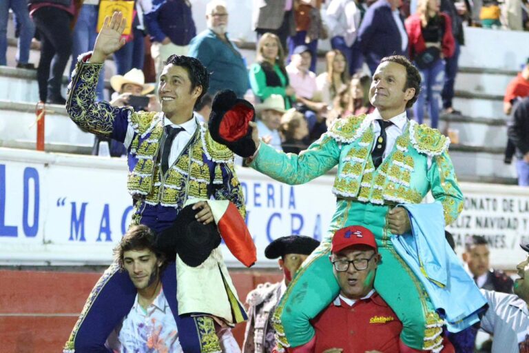 Antonio Ferrera et Sergio Flores triomphent à Jalpa
