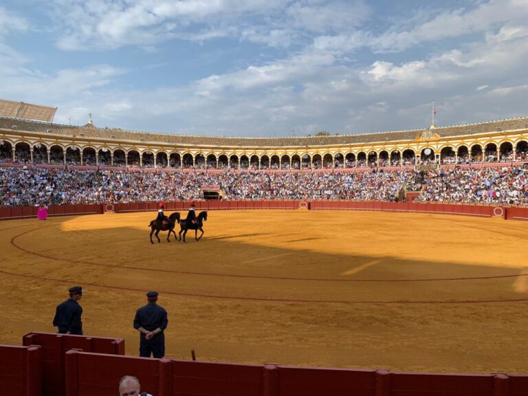El Cid, Luque et Emilio de Justo, au dixième de la Foire d'Avril (Direct: Séville)