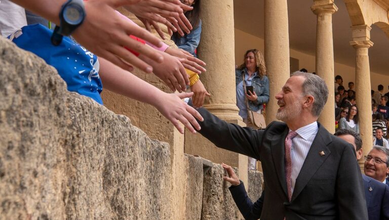 Le Roi visite la Real Maestranza de Ronda pour son 450ème anniversaire