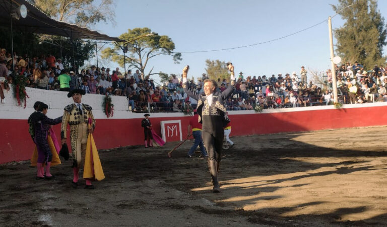 Pablo Hermoso de Mendoza, enseignant à cheval à Uruapan