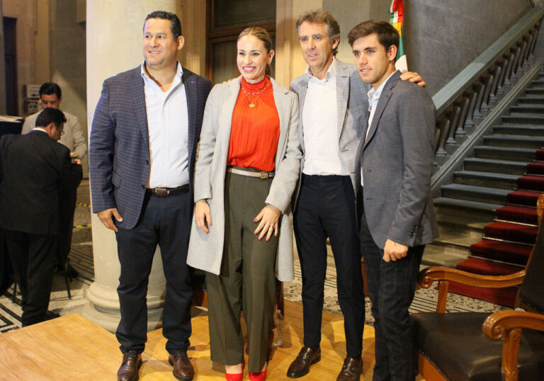 Hermoso de Mendoza, ambassadeur de Guanajuato