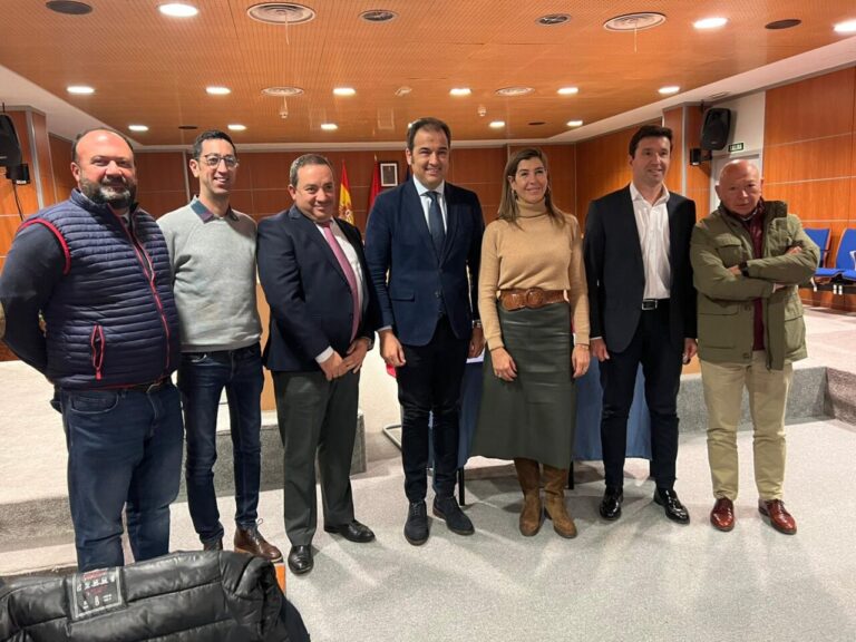 L&rsquo;Union des Présidents des Arènes présente son projet à Valdemorillo