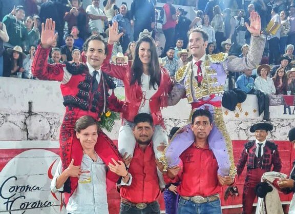 Sánchez et Saldívar, après-midi réussi à Tecolotlán