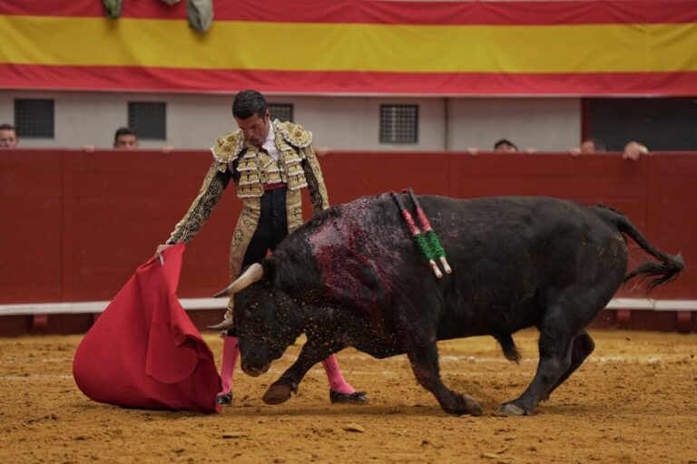 Emilio de Justo, figure de son pays