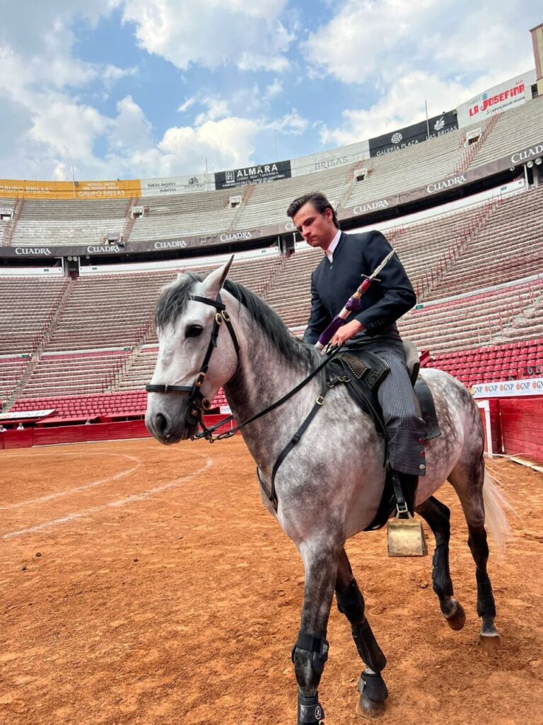 Fauro Aloi s'entraîne à La México avant sa nomination ce dimanche sur la Plaza Monumental