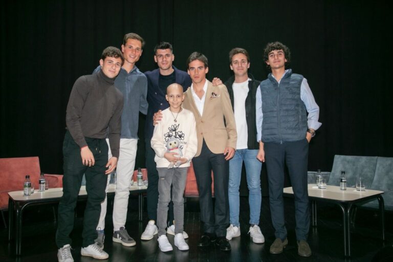 L'élite sportive s'associe au soutien du projet « La Sonrisa de María »