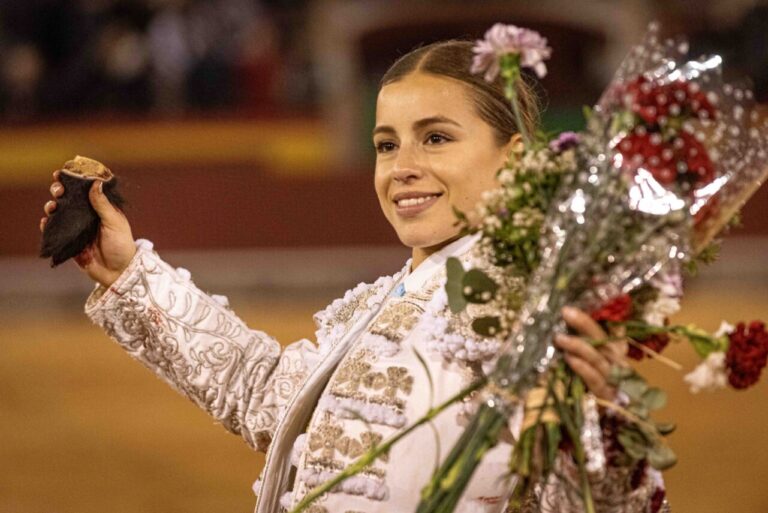 Olivenza remporte les débuts d'Olga Casado