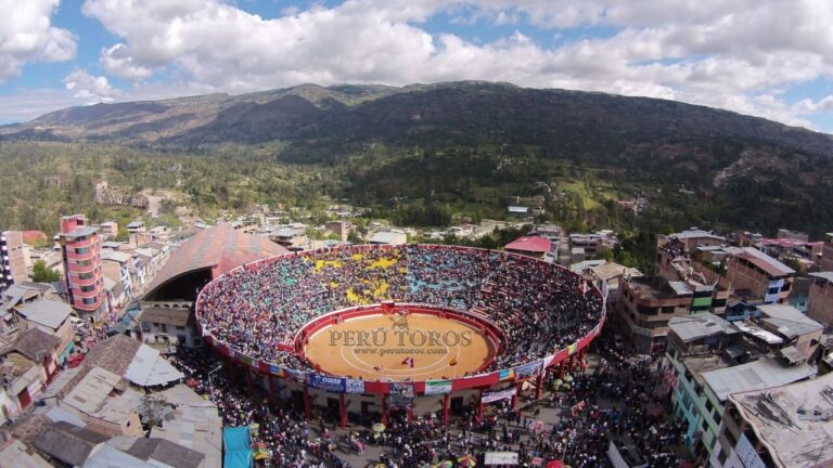 Chota annonce les affiches de sa foire avec les « doubles » de Perera, Manuel Escribano et Galdós