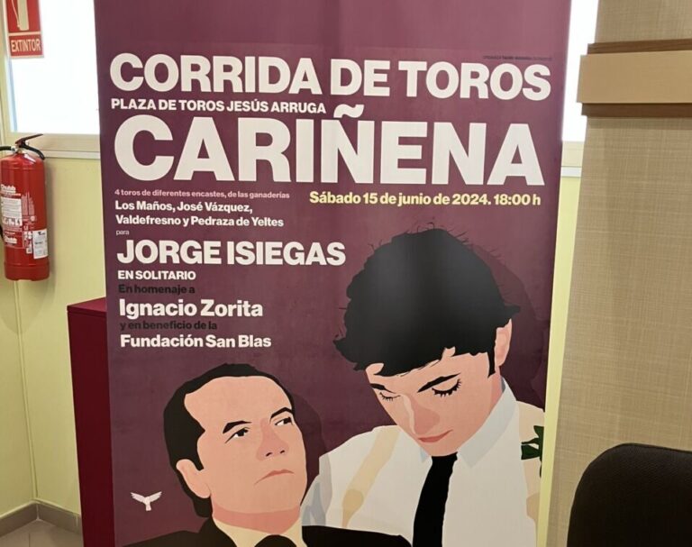 Corrida solidaire de Jorge Isiegas, avec affiches et fermes d'élevage