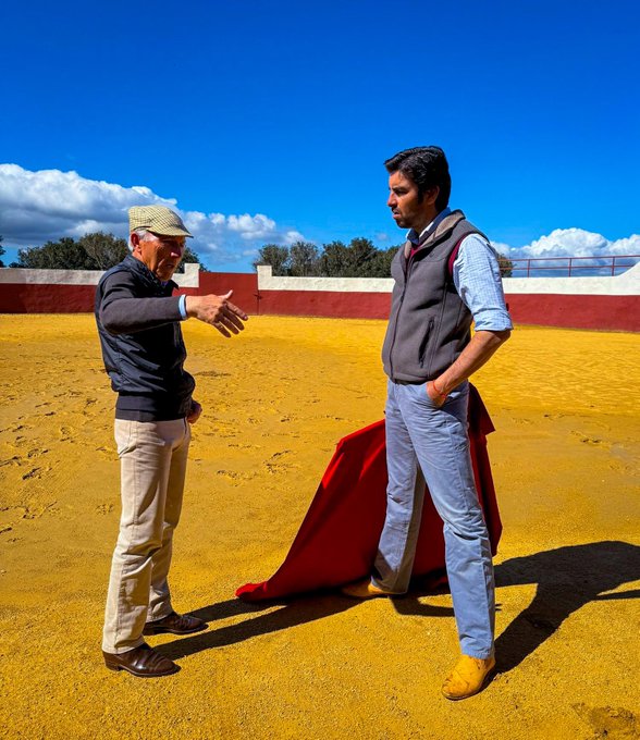 Miguel Ángel Perera et Diego Robles, un travail d'équipe avec un œil sur Séville