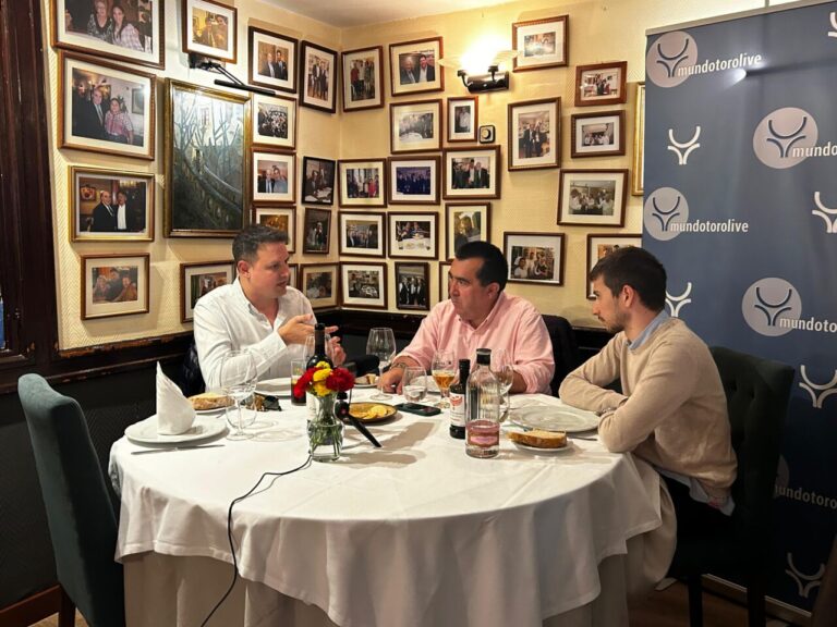 Alberto García, avocat d'Emilio de Justo et PDG de Tauroemoción, invité à la rencontre Mundotoro de Rincón de Esteban