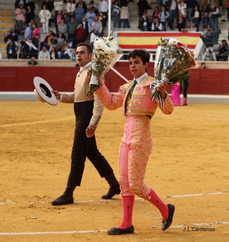 Jorge Hurtado, vainqueur du X Alfarero de Plata dans une bonne corrida de Piedra Ecripta