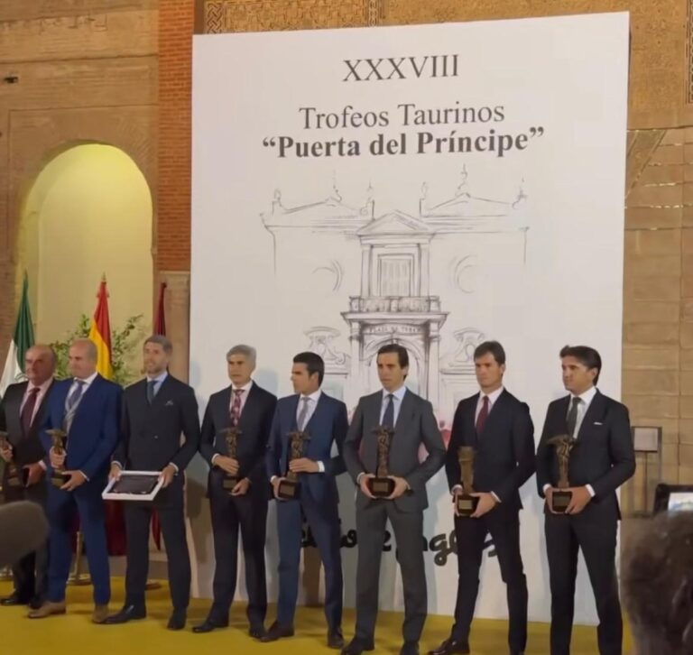 Les XXXVIII Trophées taurins de la Puerta del Príncipe du Corte Inglés ont été remis