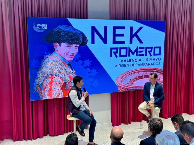 Nek Romero, rencontre massive avec les supporters valenciens avant la corrida de samedi