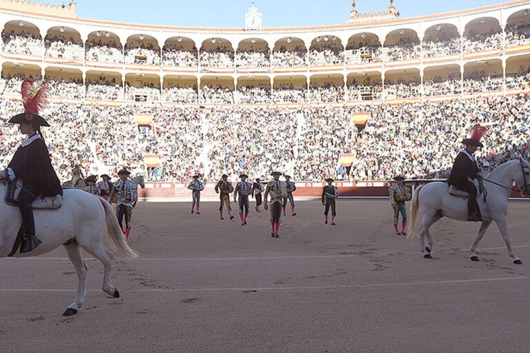 Suivez en détail la corrida mixte de la Foire de San Isidro, avec Ventura, Cayetano et Ginés Marín (Direct : Las Ventas)