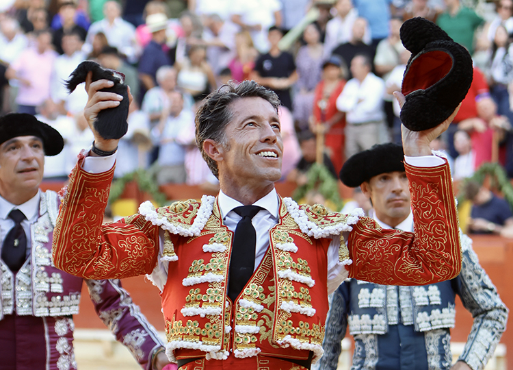 Manuel Escribano, après sa victoire à Alicante : « Il est incroyable qu'un président, par sa propre décision, veuille être le protagoniste de quelque chose qui ne devrait pas l'être, car en fin de compte, rien n'est en jeu »
