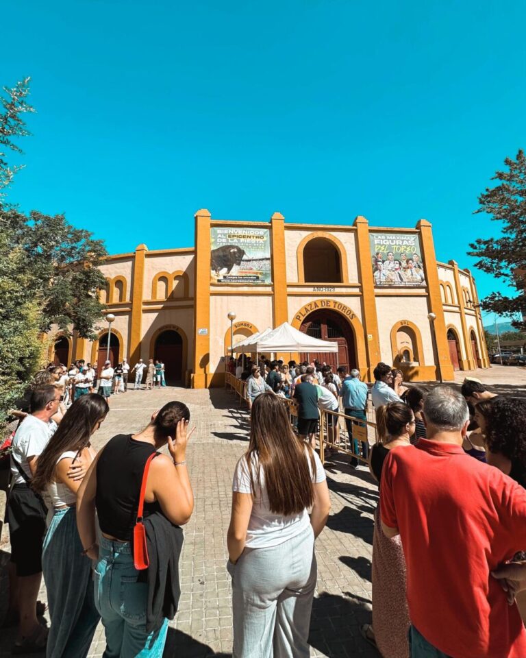 Attente dépassée dans la vente de billets pour la foire de Huesca