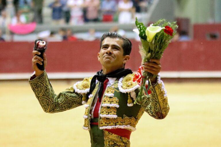 Joselito Adame et Burgos : une idylle qui continue