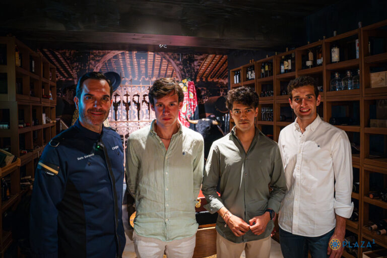 Le chef Mario Sandoval reçoit les trois finalistes du concours taurin « Cénate Las Ventas »