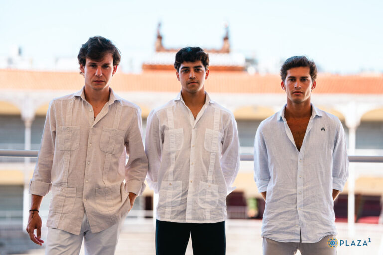 Manolo Vázquez, Fabio Jiménez et Mario Navas, avant la quatrième soirée du concours 'Cénate Las Ventas'