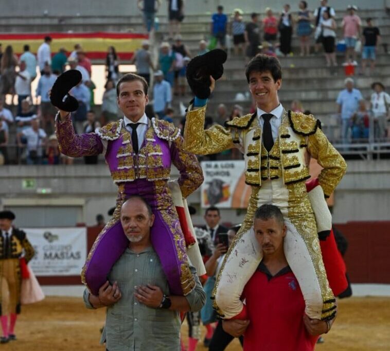 Javier Cortés et Esaú Fernández, grande porte à Villacañas