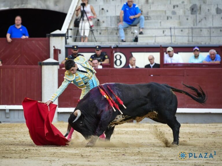 Jesús de la Calzada, deux ovations au retour de Dolores Aguirre à Madrid