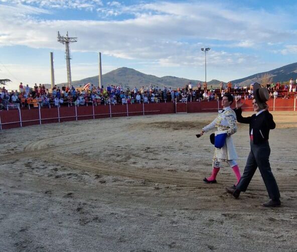 La Granja : oreilles de César Pacheco et Daniel Pérez dans une intéressante corrida à Raso del Portillo
