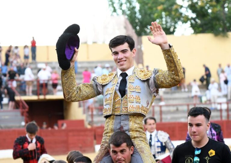 Cid de María occupe le carré d'échange du circuit andalou