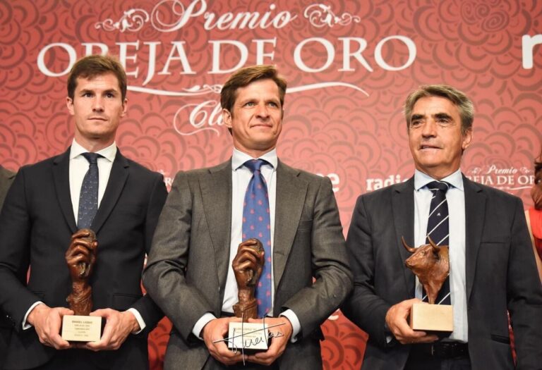 Daniel Luque, Victorino Martín et Julián López « El Juli », protagonistes de l'Oreille d'Or 2023