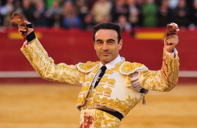Les entités et associations taurines de la Communauté valencienne rendront hommage à Enrique Ponce le 19