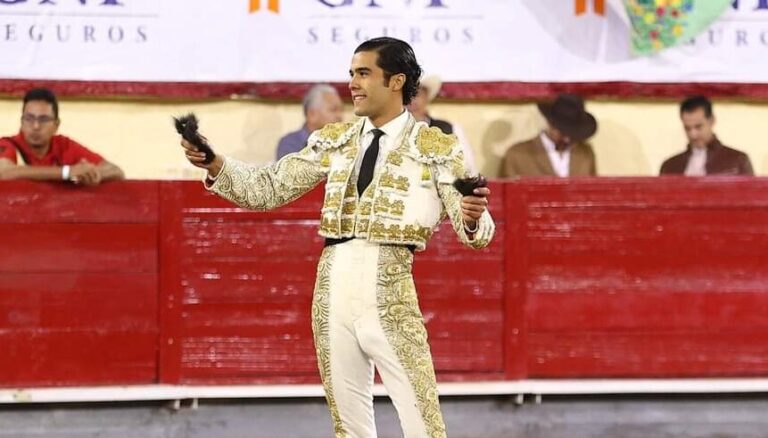 Diego San Román se coupe deux oreilles après une performance importante à Irapuato
