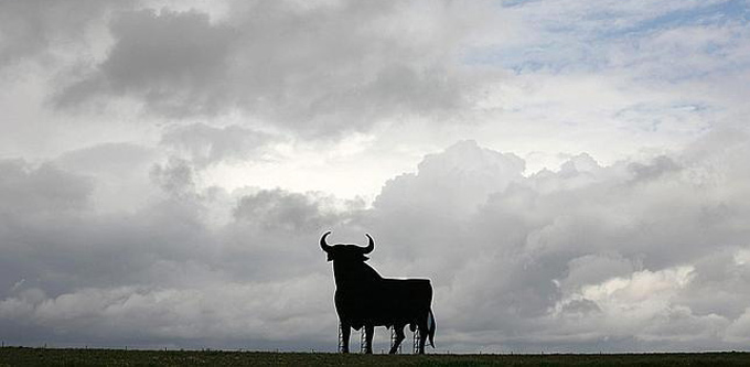 Le taureau d'Osborne : de la publicité au mythe