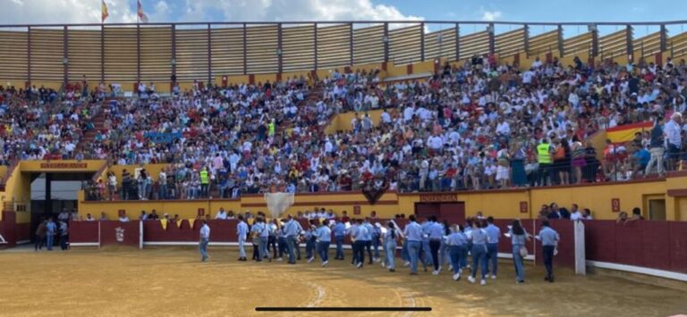 Simón Casas, Juan José Padilla, Ramón Calderón et le Maestro Tejera Band rempliront le théâtre Almodóvar del Campo de corridas
