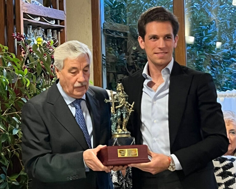 Ginés Marín, lauréat du prix Foire de Begoña par la Tauromachie de Peña Astur