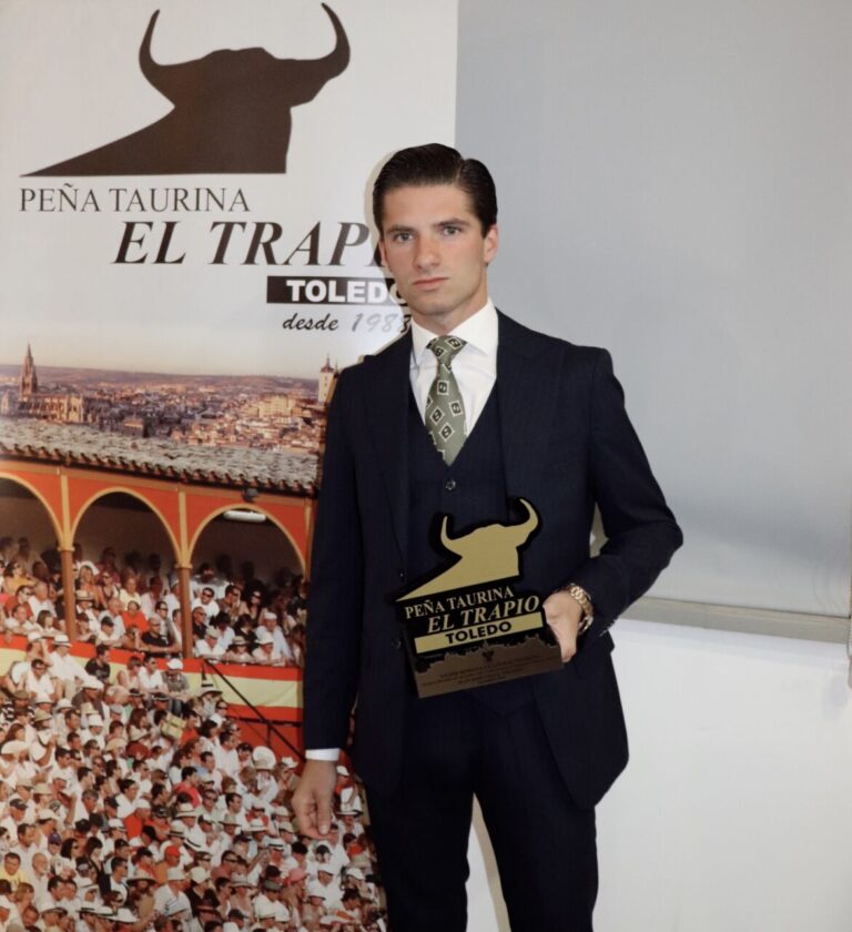 Villita, reconnue comme la meilleure torero avec chevaux de Tolède
