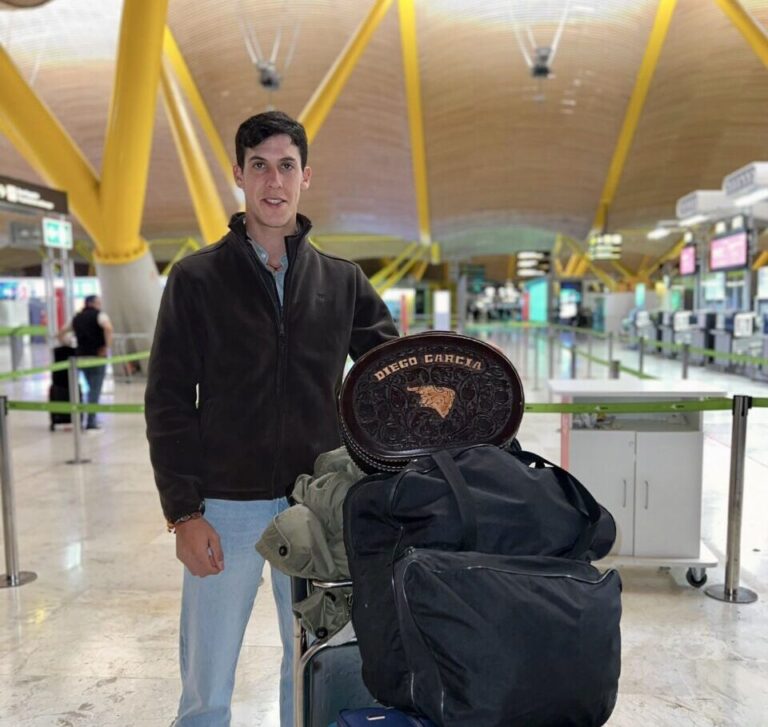 Diego García arrive pour la première fois au Pérou