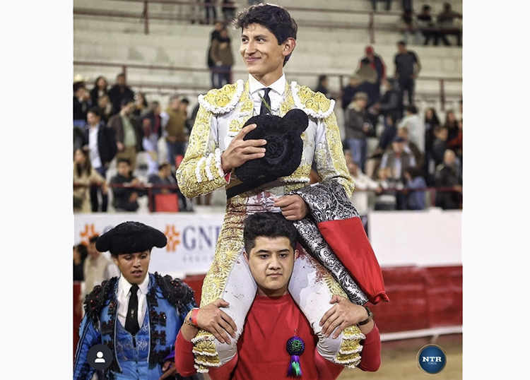 Emiliano Osornio ouvre la Grande Porte de León