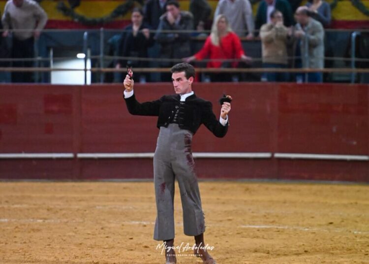 Fernando Adrian participera à une corrida au festival de Cali