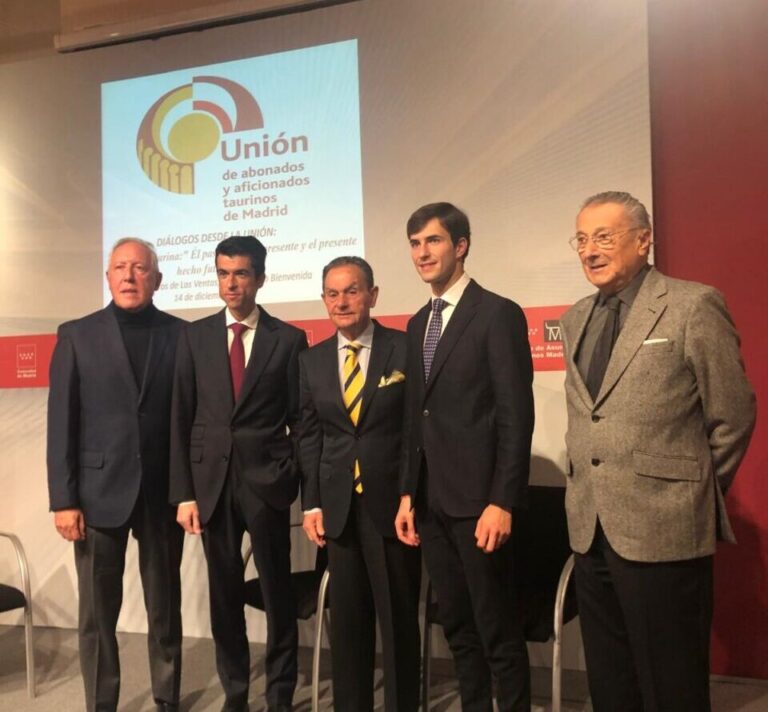 Rafael de Julia et Samuel Navalón, protagonistes de l'Union des Abonnés et Fans de la Tauromachie de Madrid