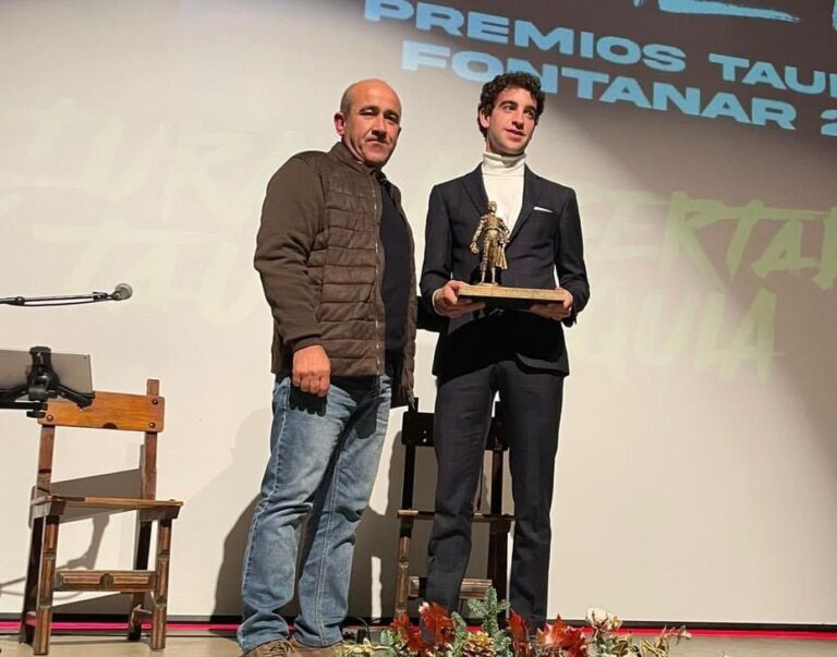 Víctor Hernández, récompensé à Villaviciosa de Odón et Fontanar