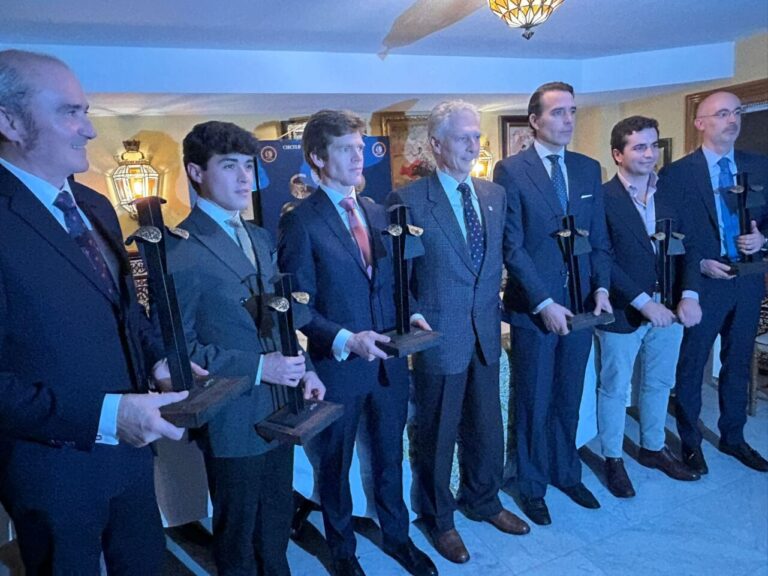 Borja Jiménez, prix du Cercle Welcome Dynasty comme lauréat de la Foire de San Isidro 2024